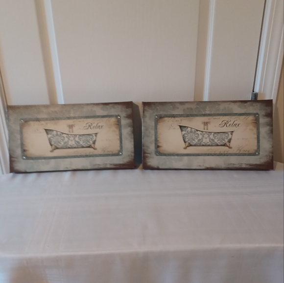 Bathroom Wall Decor - Picture 1 of 9